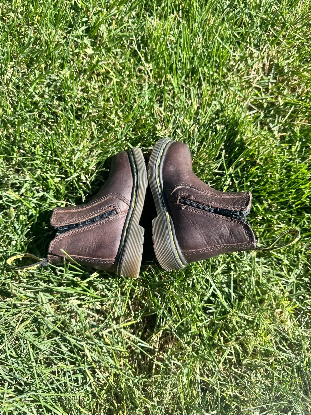 Dr. Martens Toddler Brown Leather Chelsea Boots Size 5 US EU 20